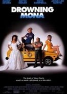 Ποιος έπνιξε τη Μόνα / Drowning Mona (2000)