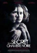 The Woman in the Silver Plate - Le secret de la chambre noire (2016)