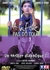 M' αγαπά, δε μ΄αγαπά.. / A La Folie Pas Du Tout (2002)