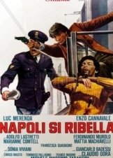 Η Ναπολη Επαναστατει / A Man Called Magnum / Napoli si ribella (1977)