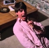 ΚΟΥΝΑ ΤΟ!  ΚΟΥΝΑ ΤΟ!   ;p