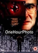 One Hour Photo (2002)