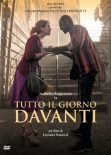 Mom to Hundreds / Tutto Il Giorno Davanti (2020)
