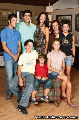 Ευτυχισμένοι Mαζί - Η Τηλεταινία (2009)