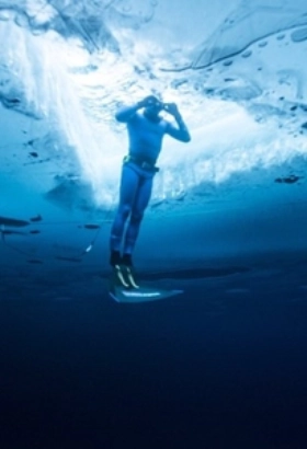 The Man Who Doesn't Breathe (2013)