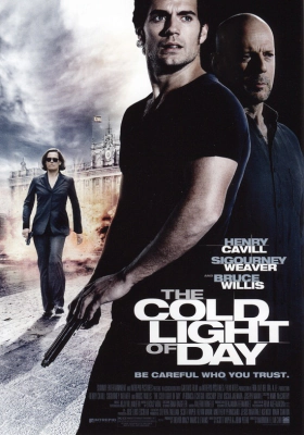 Μην Εμπιστεύεσαι Κανέναν / The Cold Light of Day (2012)